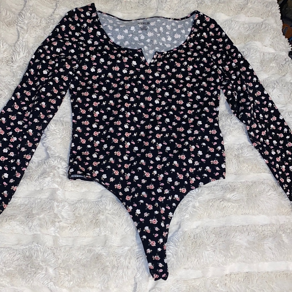 PINK Victoria Secret BodySuit (Size LG)